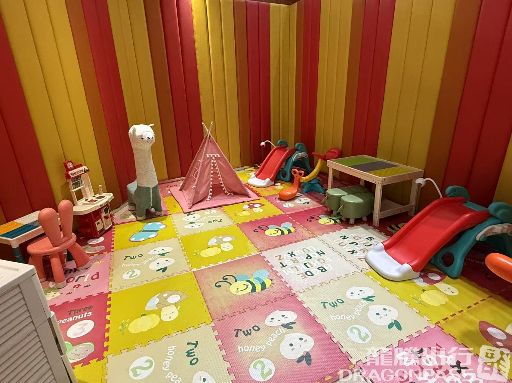 slide-4